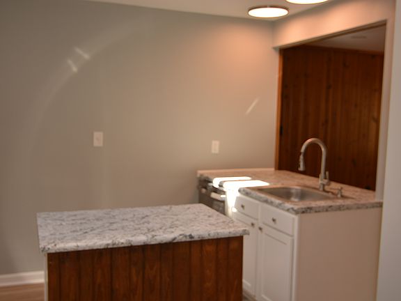 5th image of 8968 Carolina #751
