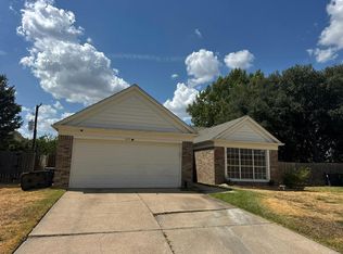 1019 Danforth Ct, Arlington, TX 76017