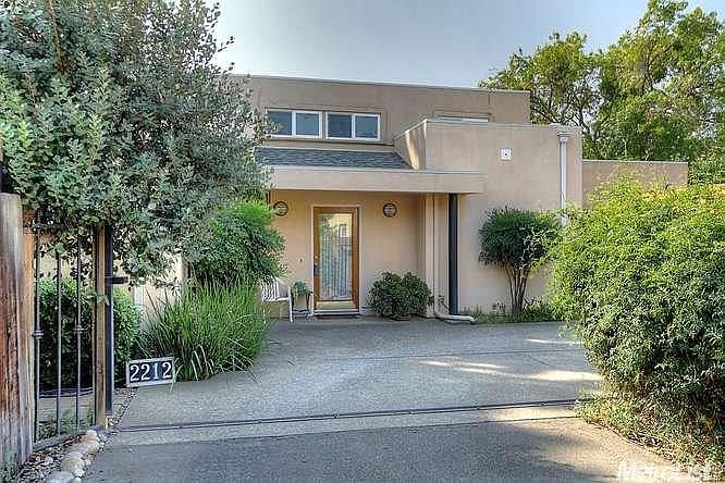 1st image of 2212 River Dr
