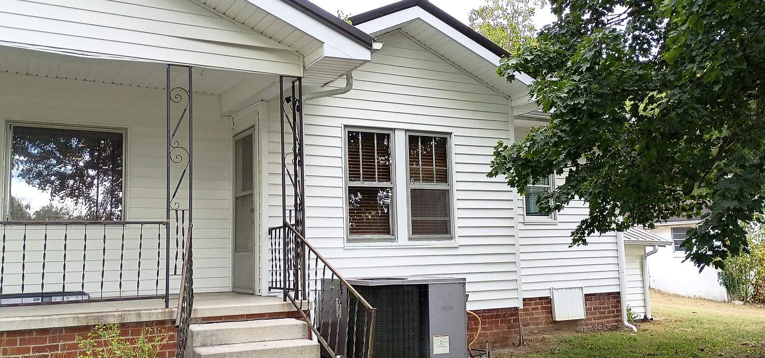 2 bed, $1,299 — Photo 4