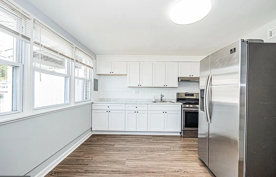 Building Photo - 359 Bigley Ave