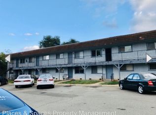 1087 Le Brun Ln APT 8, Redding, CA 96002