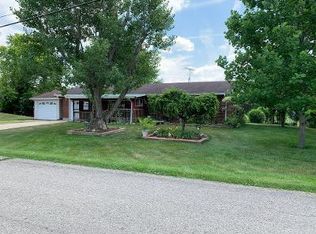 303 Stotler Rd, West Alexandria, OH 45381