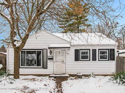 1537 Roselawn Ave, Lansing, MI, 48915
