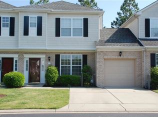 1478 Otterbourne Cir, Chesapeake, VA 23320