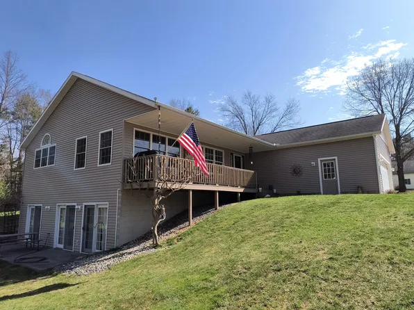 3788 W Hansen Rd, Ludington, MI 49431