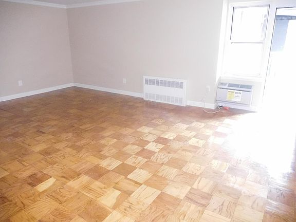 2nd image of 13981 35th Ave Fl 3
