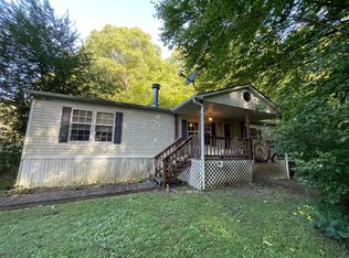 9 Nina Cir, Sod, WV 25564