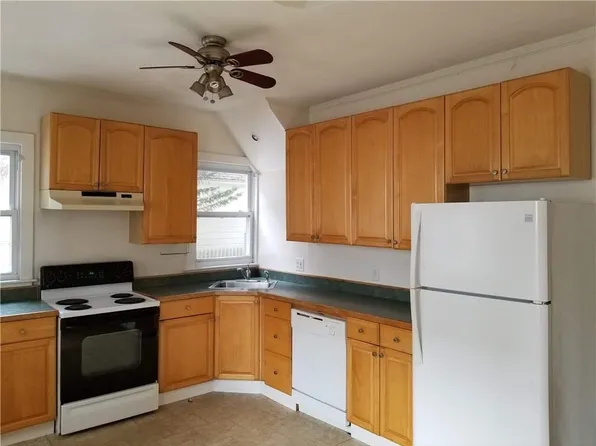 0 Tyler St #1, Newport, RI 02840