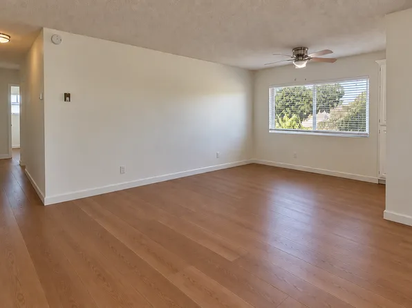 2867 W 235th St #4, Torrance, CA 90505
