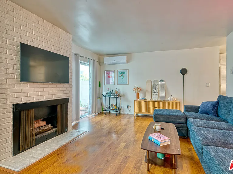 1524 Berkeley St #5 — Photo 2
