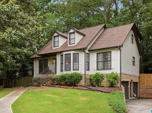 5513 Heath Row Dr, Birmingham, AL 35242