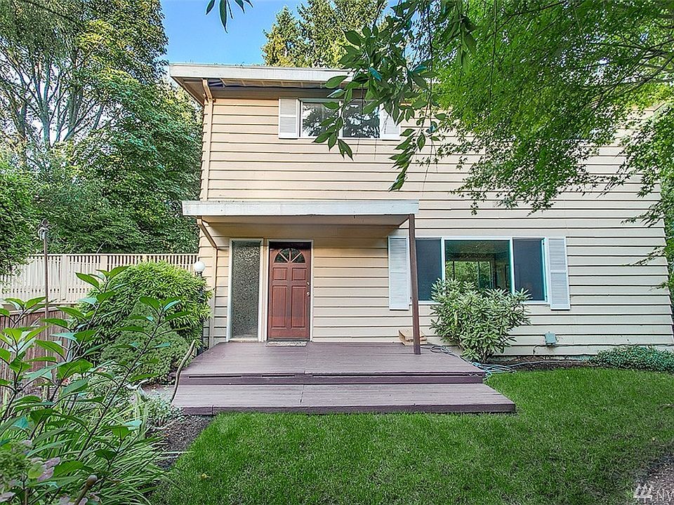 1st image of 17722 28th Ave NE