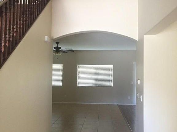 3rd image of 4605 N 112th Dr