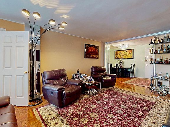 3rd image of 1311 Brightwater Ave APT 3B