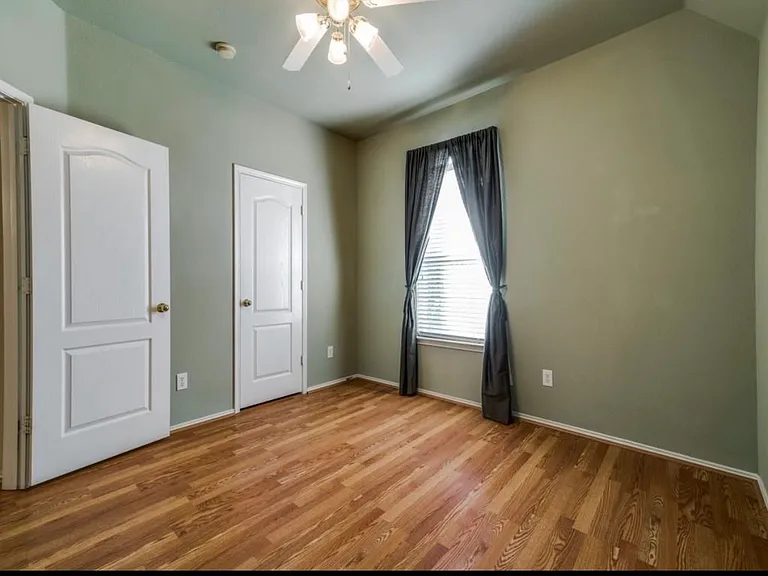 516 Hawken Dr — Photo 19