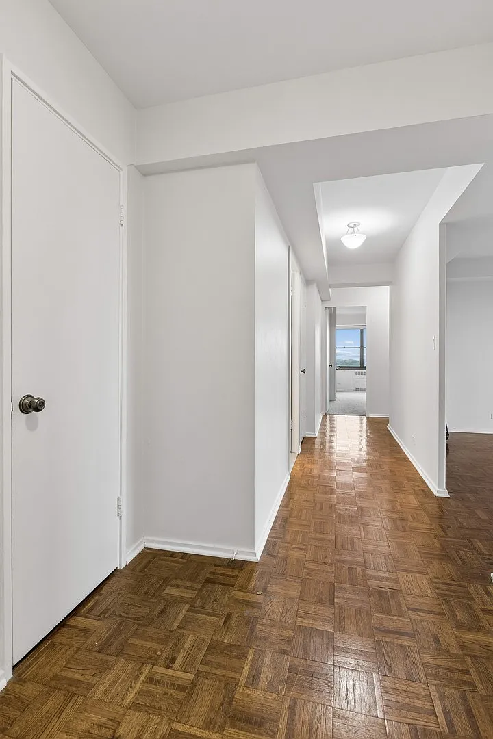 2 bed, 1286 sqft, $3,000 — Photo 2
