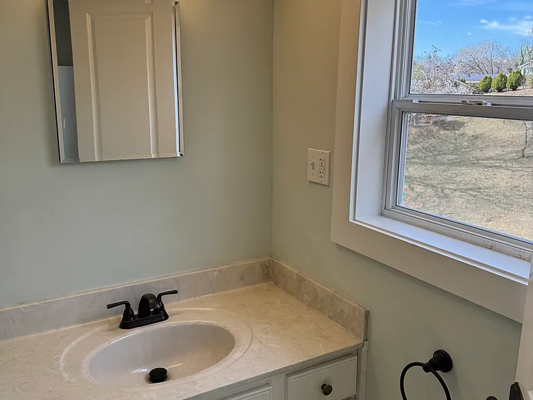 381 S French Broad Ave #3 — Photo 4