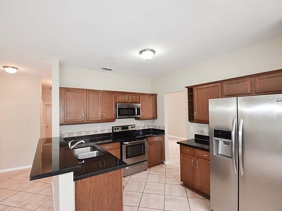 3rd image of 16288 NW 20th St