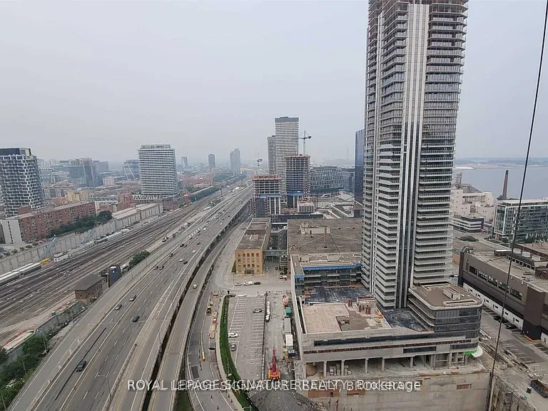 16 Yonge St #3005 — Photo 17