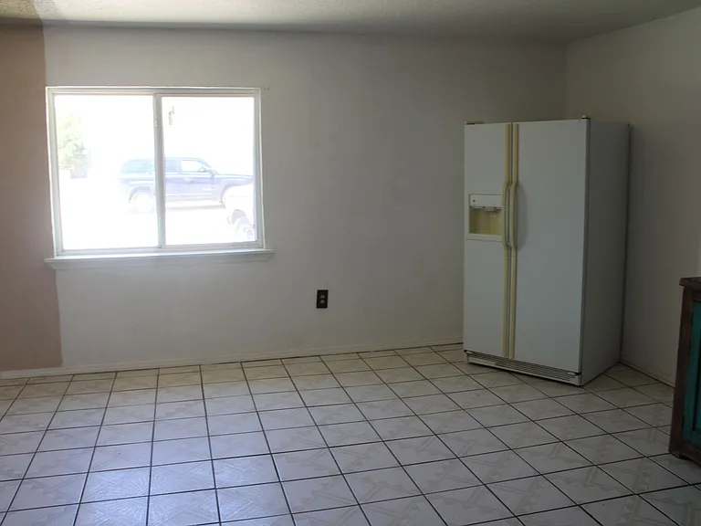 1368 Reid Rd #B — Photo 7