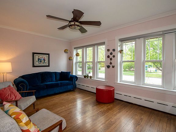 2nd image of 1032 S Taylor Ave