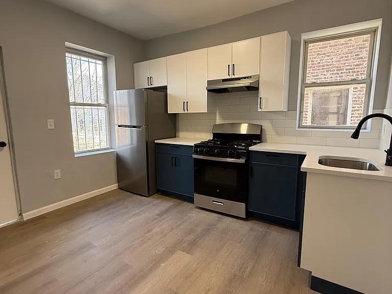387 Avon Ave #2 — Photo 1