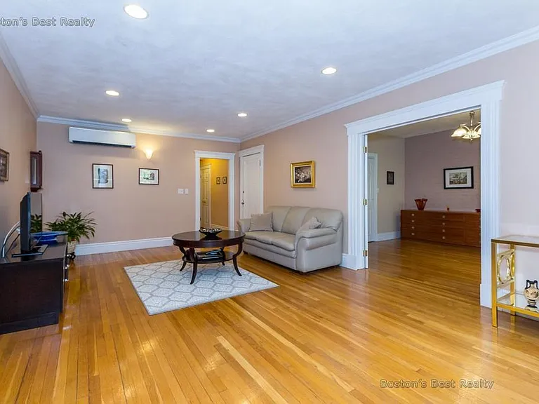 8-12 Fairbanks St. — Photo 7