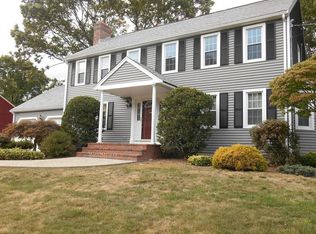 8 McKinley Ave, Walpole, MA 02081