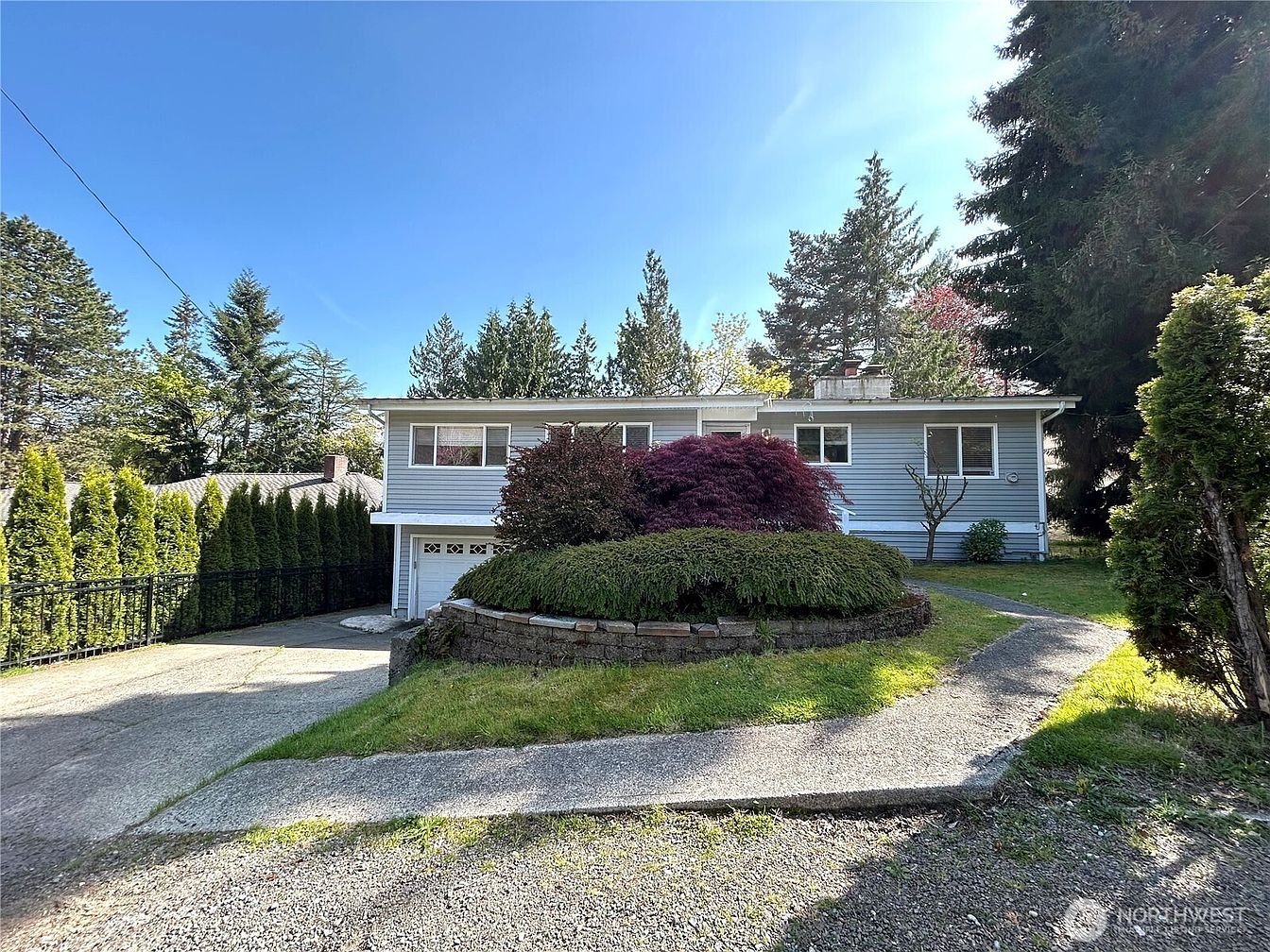 1st image of 10231 NE 24th Street