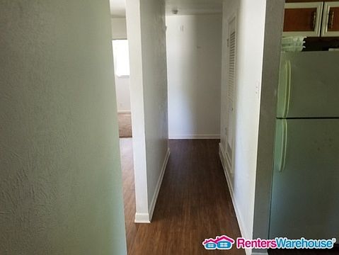 5th image of 2212 Sycamore Dr