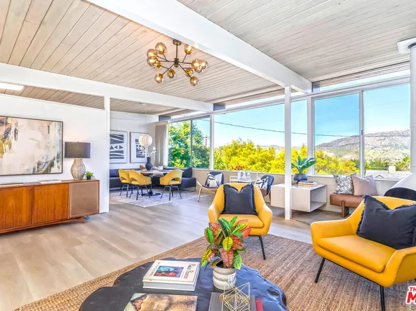 8554 Day St, Sunland, CA 91040