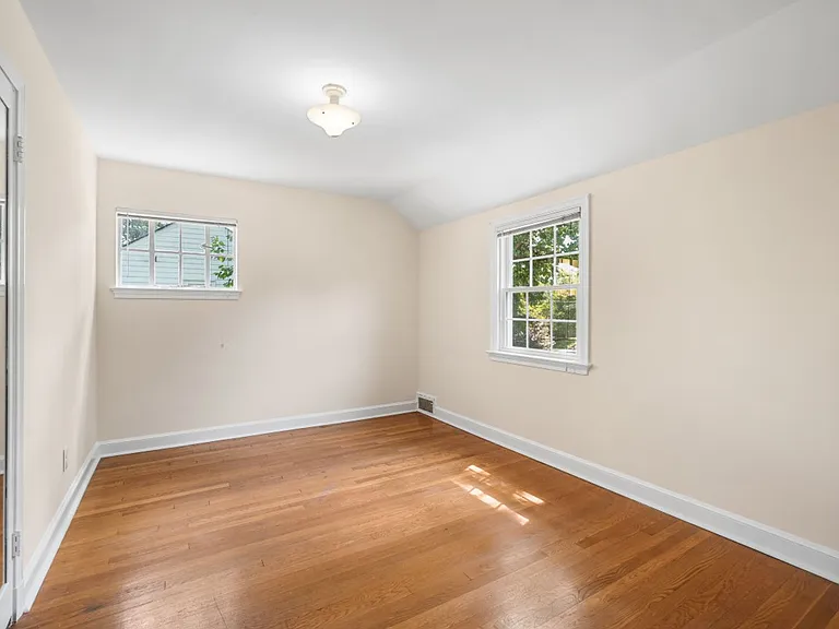 5206 Western Ave — Photo 21