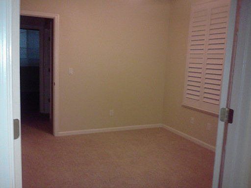 3rd image of 8687 Heritage Hill Dr