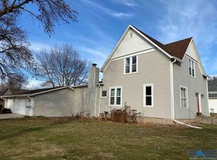 205 N Milwaukee St, Canton, SD 57013