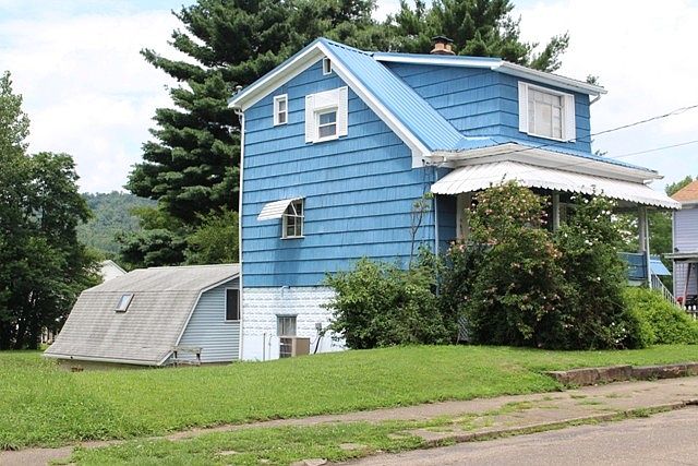 1st image of 424 Maple Ave