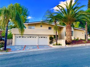 22827 Gershwin Dr, Woodland Hills, CA 91364
