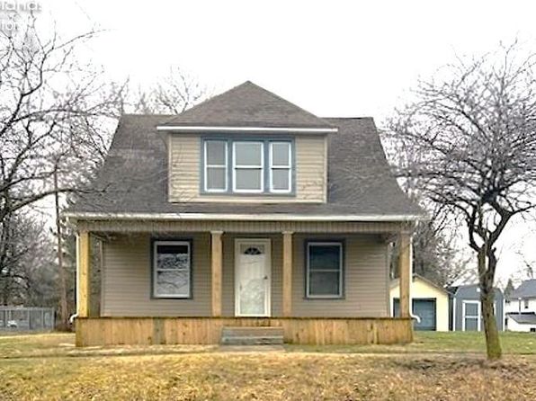 22 Seneca St, Attica, OH 44807