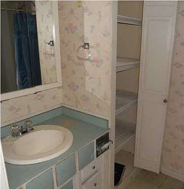 4th image of 311 Camborne Pl