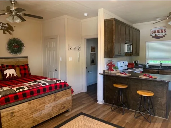 333 S River Rd, Colbert, OK