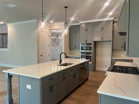 6th image of this home