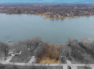 10335 278th Ave, Trevor, WI 53179