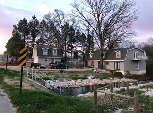 490 Allen Rd, Centerton, AR 72719