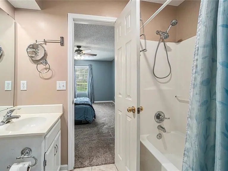 1853 Chickadee Dr — Photo 11