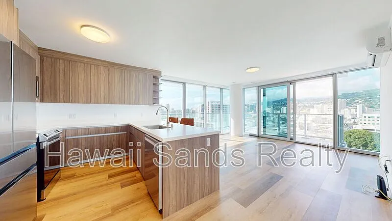 1515 Liona St #1712