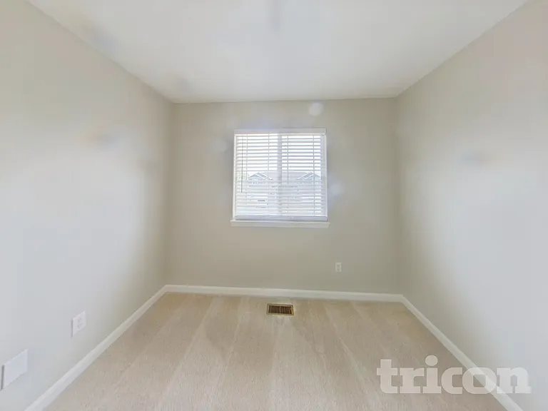 3207 Barbera St — Photo 9