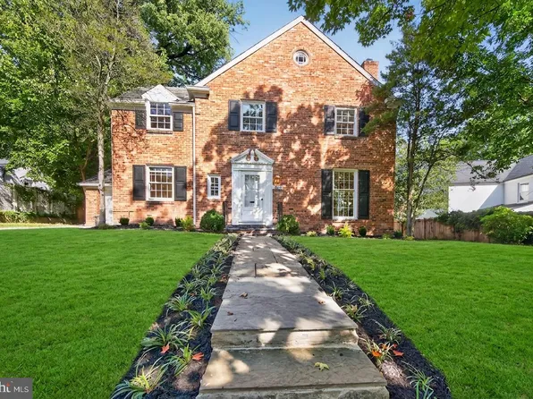3803 Leland St, Chevy Chase, MD 20815