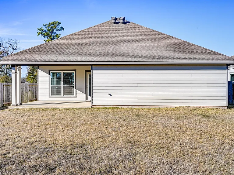 204 Shoreview Dr — Photo 48