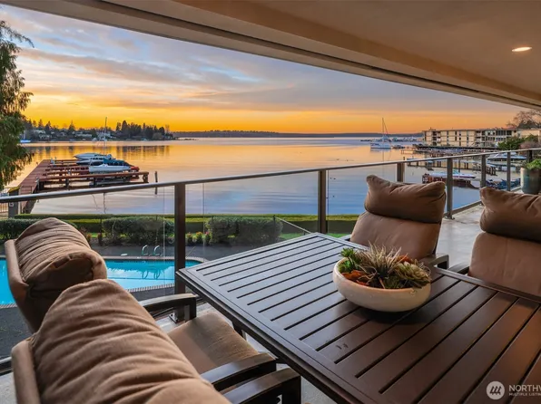 4437 Lake Washington Boulevard NE #202, Kirkland, WA 98033
