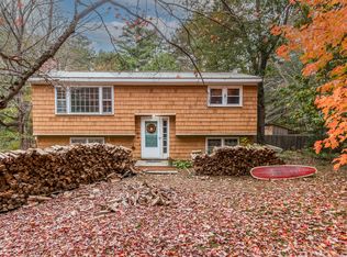 140 Burnham Rd, Scarborough, ME 04074